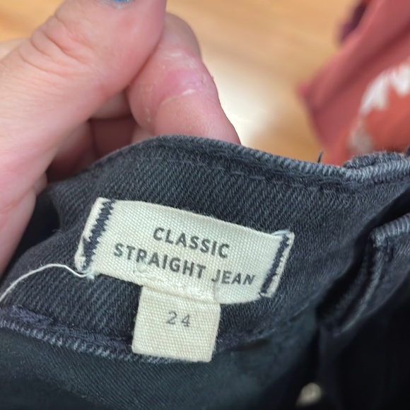 Madewell Classic Straight Jeans in Lunar Wash: Grommet Edition - Picture 9 of 9